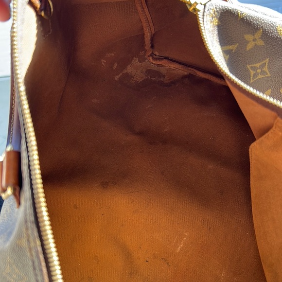 Louis Vuitton Monogram Speedy 40 - Picture 9 of 16